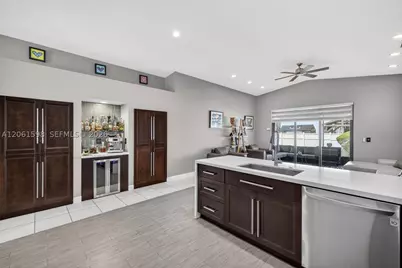 1603 E Harmony Lake, Davie, FL 33324 - Photo 12