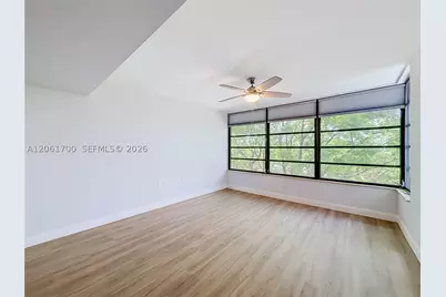 1713 Whitehall #404, Davie, FL 33324 - Photo 36