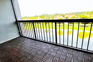 10145 NW 9th St, Miami, FL 33172 - Photo 10