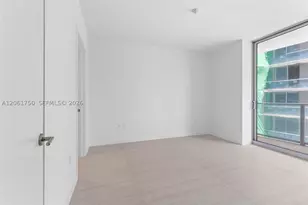 77 SE 5th, Miami, FL 33131 - Photo 10