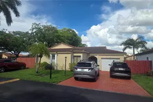 509 SW 87th, Miami, FL 33174 - Photo 1