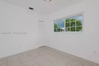 998 W 68th, Hialeah, FL 33014 - Photo 22