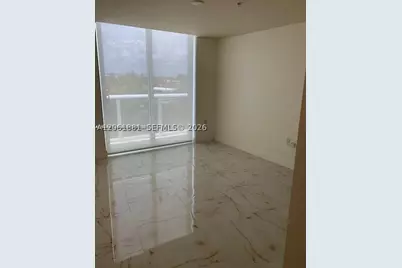 2000 Bay #403, Miami Beach, FL 33141 - Photo 14