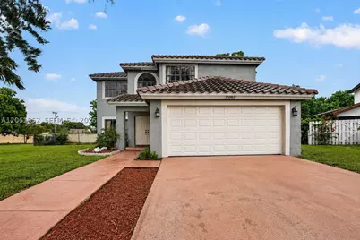 1580 SW 87th, Pembroke Pines, FL 33025 - Photo 2