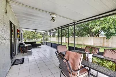 1580 SW 87th, Pembroke Pines, FL 33025 - Photo 42