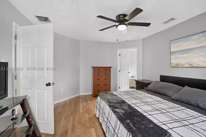 1580 SW 87th, Pembroke Pines, FL 33025 - Photo 26