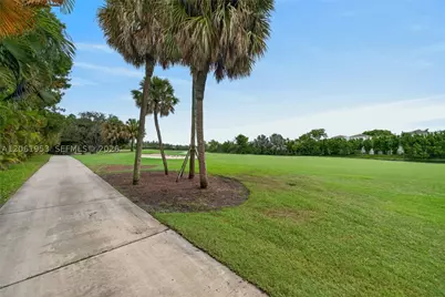 4749 NW 98th, Doral, FL 33178 - Photo 44