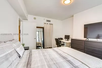 1750 N Bayshore #1909, Miami, FL 33132 - Photo 6