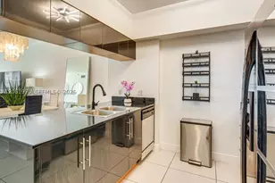 1750 N Bayshore, Miami, FL 33132 - Photo 12