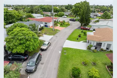 4595 NW 43rd, Lauderdale Lakes, FL 33319 - Photo 44