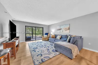 2240 N Cypress Bend #204, Pompano Beach, FL 33069 - Photo 6