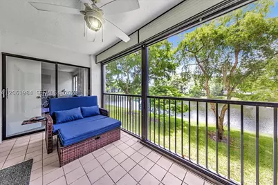 2240 N Cypress Bend #204, Pompano Beach, FL 33069 - Photo 30