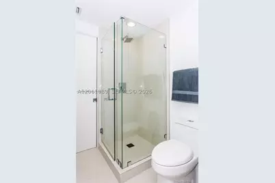 55 SW 9th #2903, Miami, FL 33130 - Photo 14