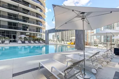 55 SW 9th #2903, Miami, FL 33130 - Photo 22