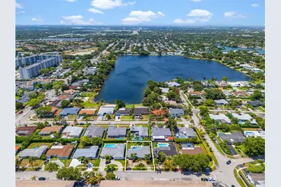 1871 NE 186th, North Miami Beach, FL 33179 - Photo 52
