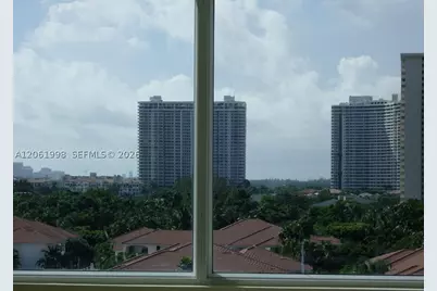 3000 NE 188th #603, Aventura, FL 33180 - Photo 8
