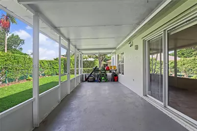 572 SE 18th, Homestead, FL 33033 - Photo 22