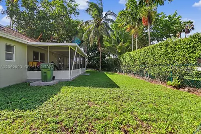 572 SE 18th, Homestead, FL 33033 - Photo 24