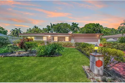 861 Holly, Plantation, FL 33317 - Photo 2