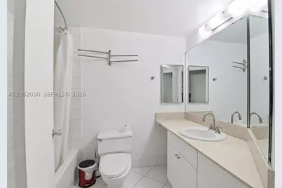 701 Brickell Key #610, Miami, FL 33131 - Photo 14