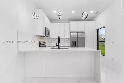 1630 NE 17th, Other Fl City, FL 33909 - Photo 16
