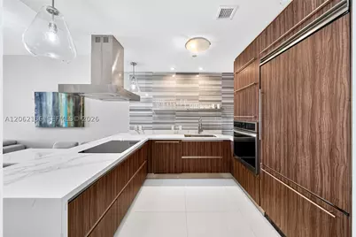 1100 Biscayne #5502, Miami, FL 33132 - Photo 12