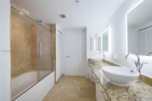 41 SE 5th, Miami, FL 33131 - Photo 20