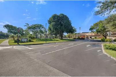 581 SW 169th, Weston, FL 33326 - Photo 26