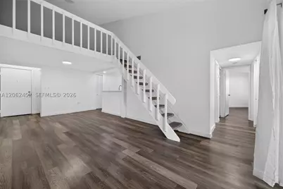 9429 Fontainebleau #201-33, Miami, FL 33172 - Photo 10