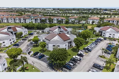 9429 Fontainebleau #201-33, Miami, FL 33172 - Photo 30