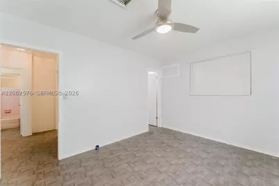 5737 Grant #3, Hollywood, FL 33021 - Photo 8