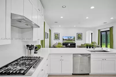 9000 Lakeview, Parkland, FL 33076 - Photo 8