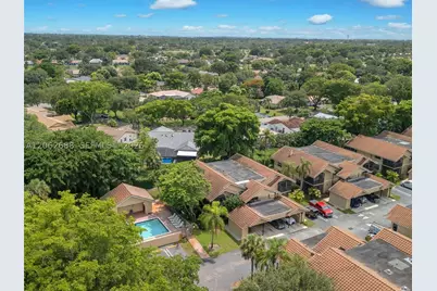 8407 Shadow #3-10, Coral Springs, FL 33071 - Photo 2