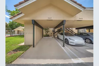 8407 Shadow #3-10, Coral Springs, FL 33071 - Photo 4