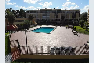9240 Fontainebleau #204, Miami, FL 33172 - Photo 20