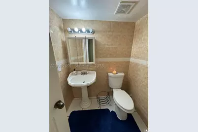 9240 Fontainebleau #204, Miami, FL 33172 - Photo 12