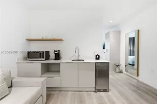 229 SW 9th, Miami, FL 33130 - Photo 2