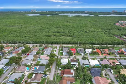 426 SE 5th, Dania Beach, FL 33004 - Photo 4