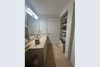 170 SE 14th #2007, Miami, FL 33131 - Photo 16