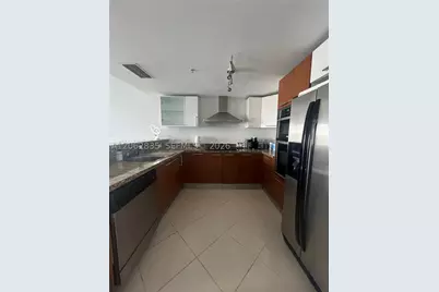 170 SE 14th #2007, Miami, FL 33131 - Photo 12