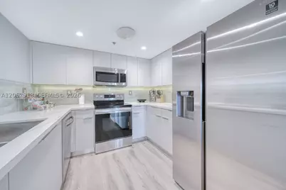 1650 Coral #510, Miami, FL 33145 - Photo 6