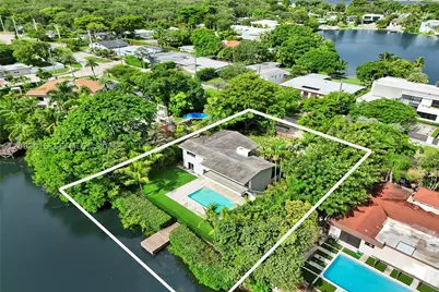 19231 NE 22nd, Miami, FL 33180 - Photo 1