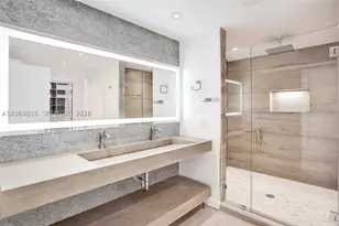 19231 NE 22nd, Miami, FL 33180 - Photo 22