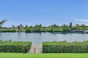 19231 NE 22nd, Miami, FL 33180 - Photo 4
