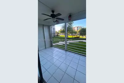 1300 Saint Charles #202, Pembroke Pines, FL 33026 - Photo 12