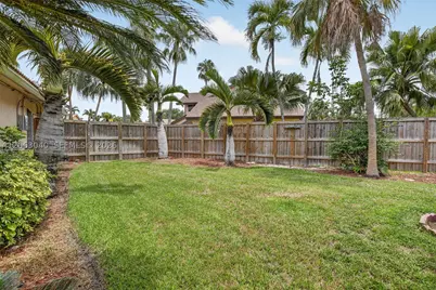8680 SW 57th, Cooper City, FL 33328 - Photo 40