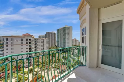 19900 E Country Club #TS16, Aventura, FL 33180 - Photo 40