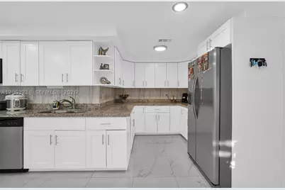 831 E 10th, Hialeah, FL 33010 - Photo 50