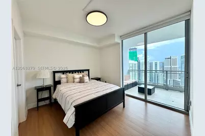 90 SW 3rd #3902, Miami, FL 33130 - Photo 12