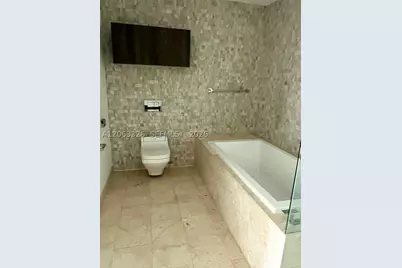 68 SE 6th #3810, Miami, FL 33131 - Photo 20